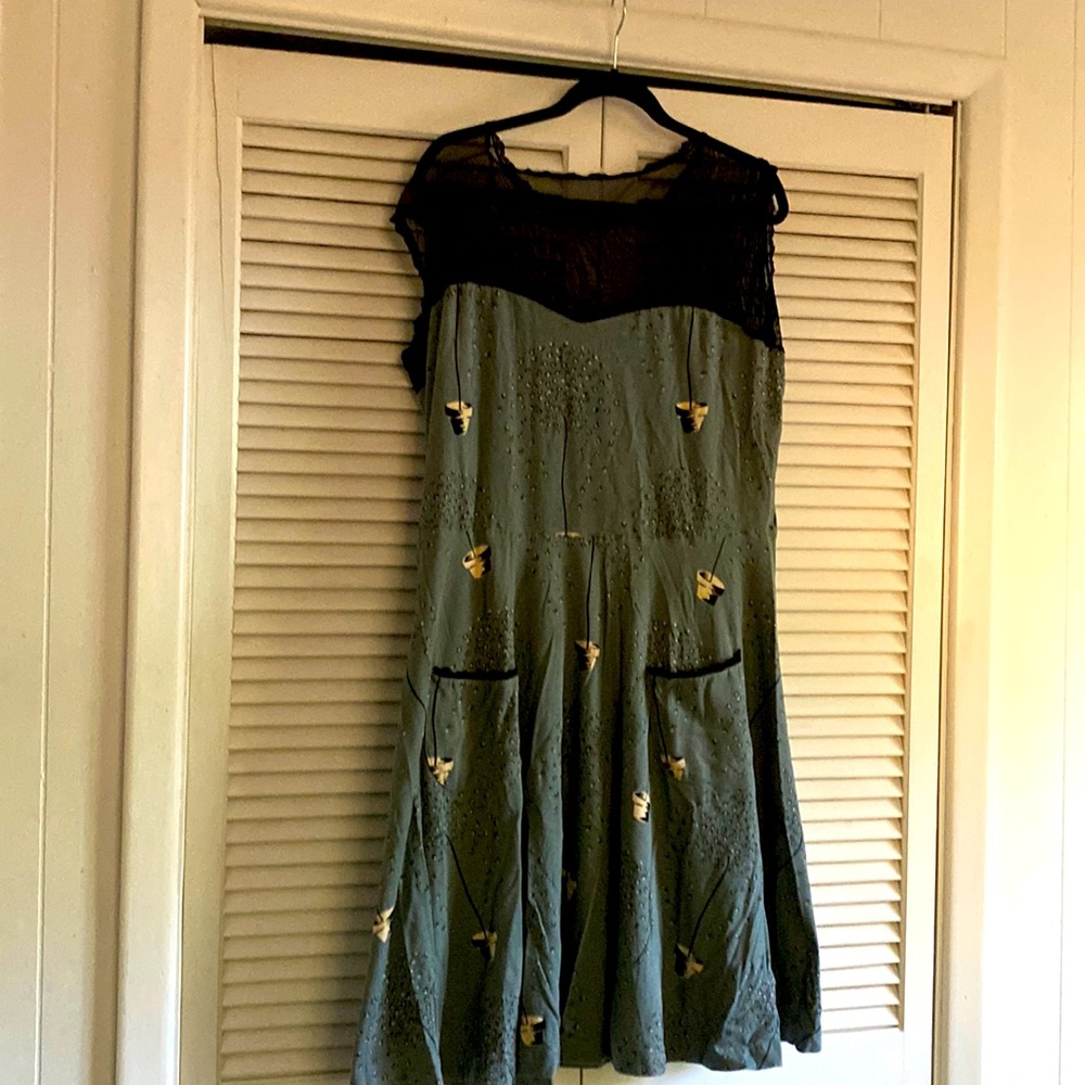 Effie’s Heart flowering tree in pots dress 2x